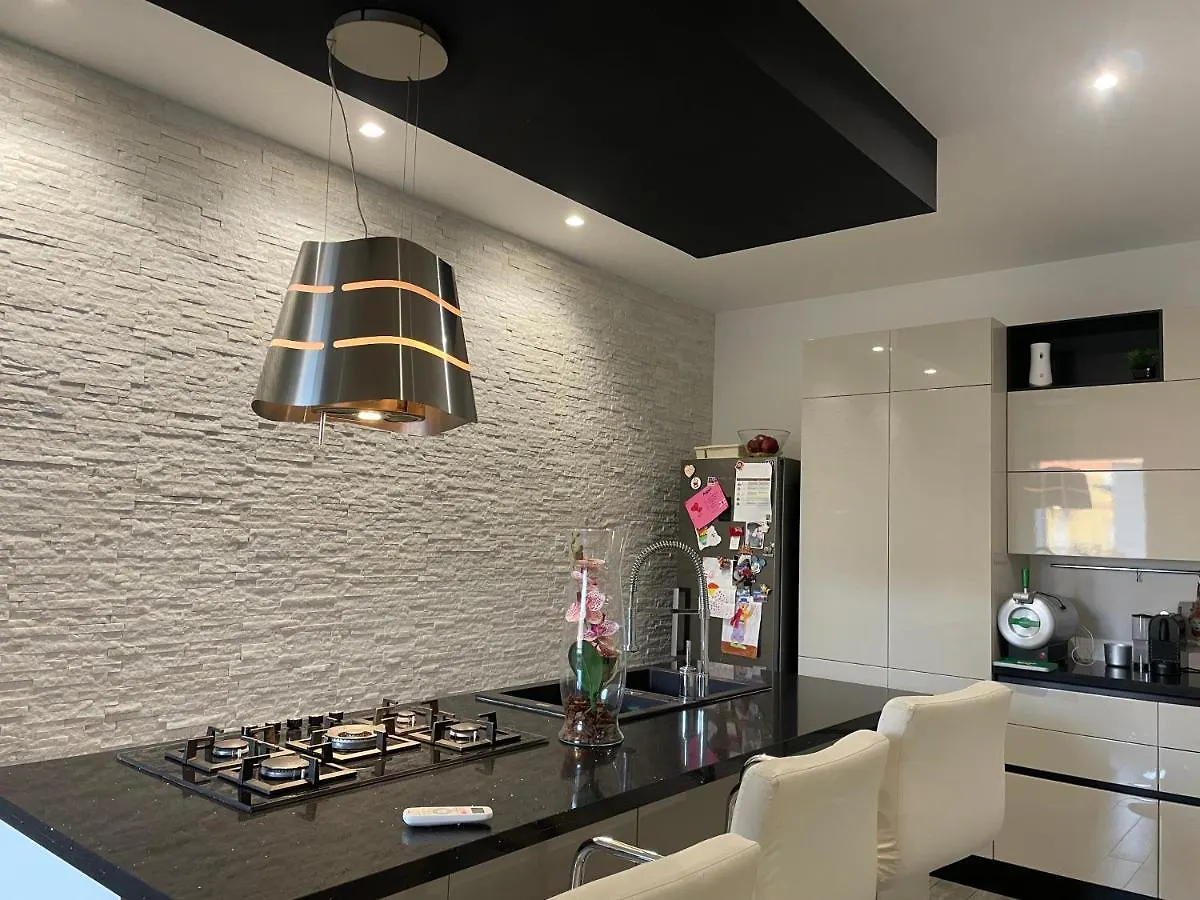 Syria Luxury Apartment Syracuse